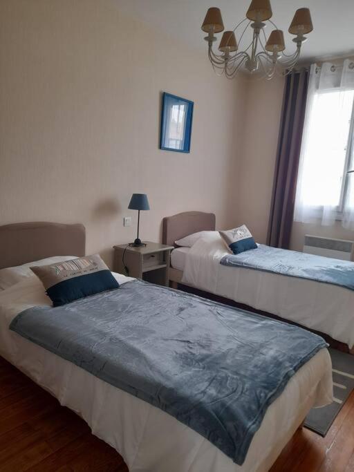 Appt Cosy 65 M2 Coeur De Ville A 150 M De La Plage Royan Dış mekan fotoğraf