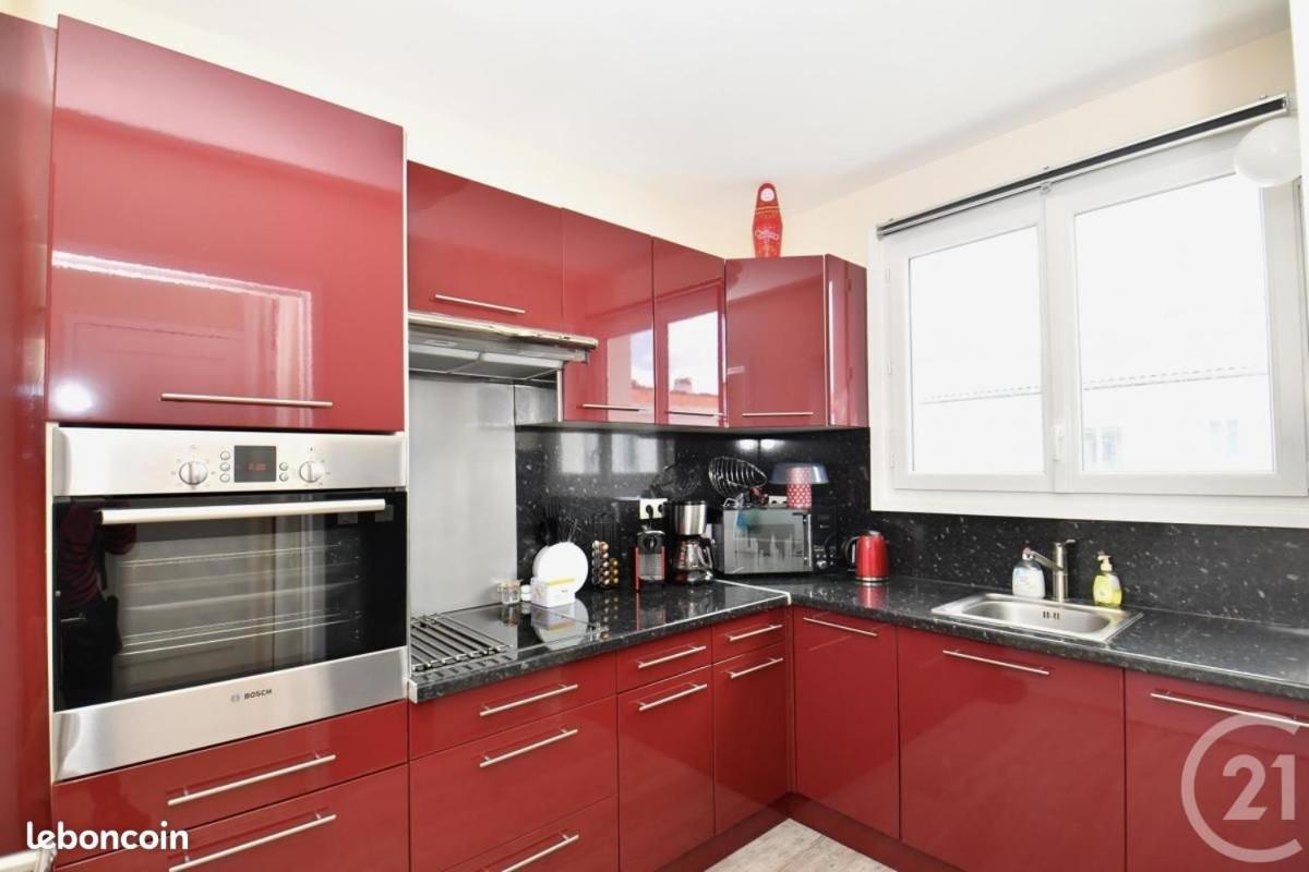 Appt Cosy 65 M2 Coeur De Ville A 150 M De La Plage Royan Dış mekan fotoğraf